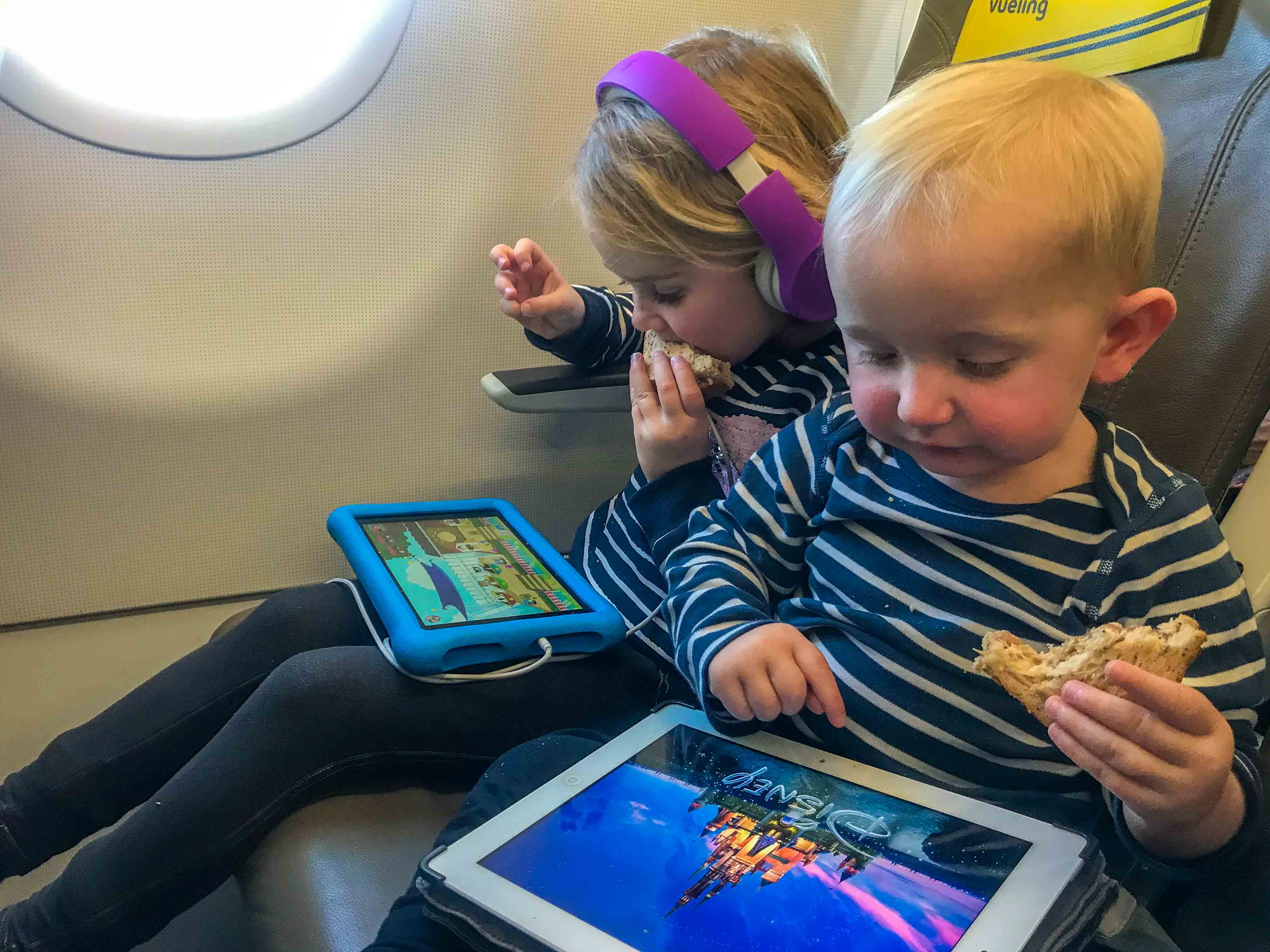 10 Best Toddler Travel Essentials: A Parent’s Guide to Smooth Trips